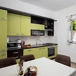 Lucija Apartment