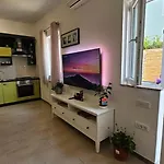 아파트 Lucija *