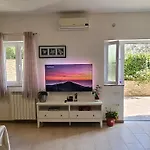 Lucija شقة